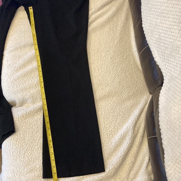 Michael Kors- black relaxed slacks with a slight ankle flair - Picture 7 of 9